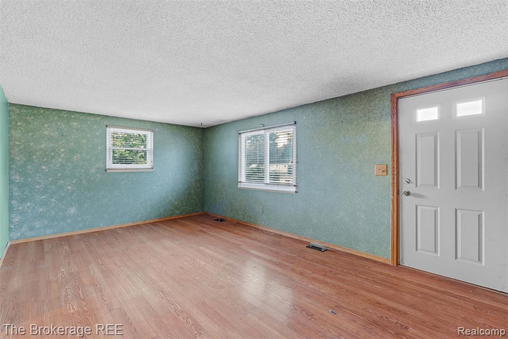 5071 Rose Lane Property Photo 11