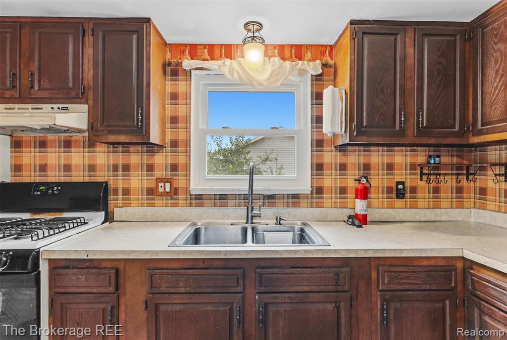 5071 Rose Lane Property Photo 21