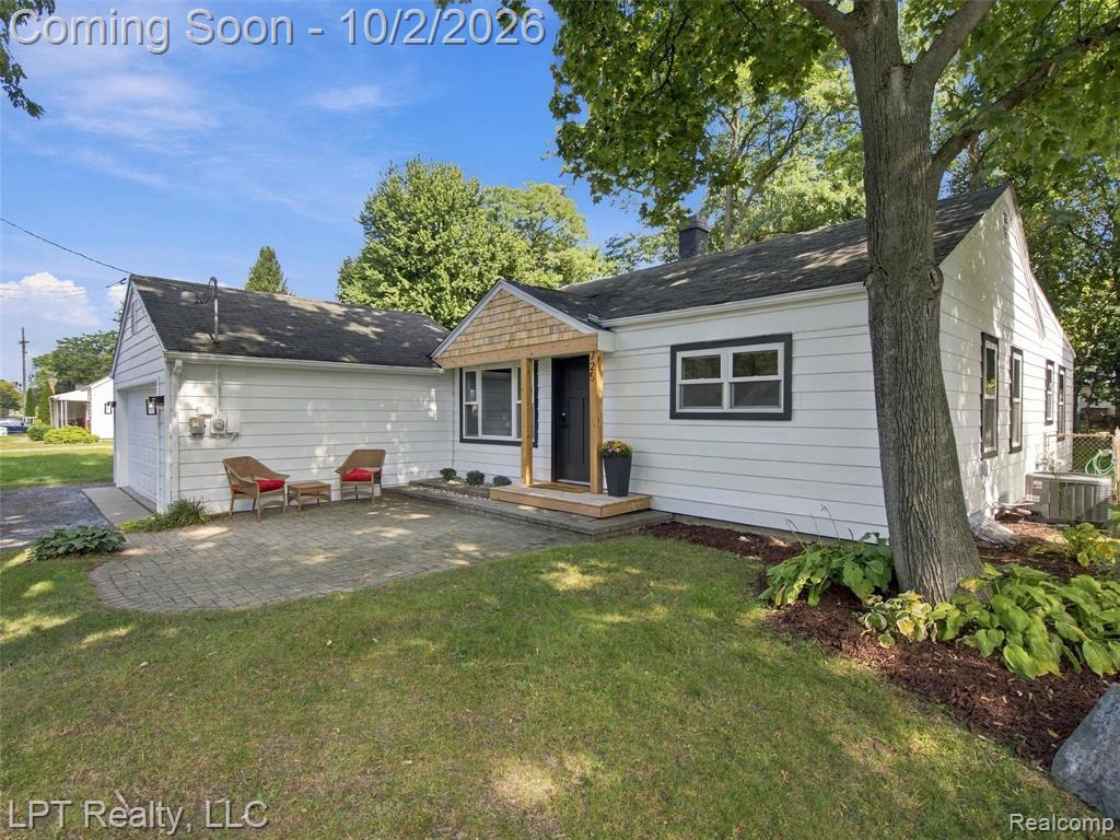 725 S 3rd Street Property Photo 3