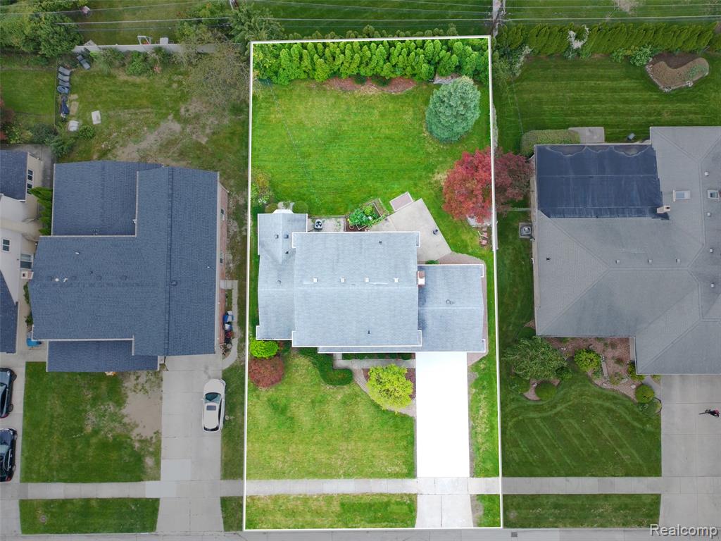 1615 N Evangeline Street Property Photo 8