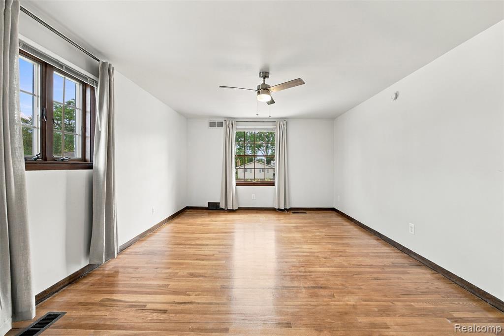 1615 N Evangeline Street Property Photo 30