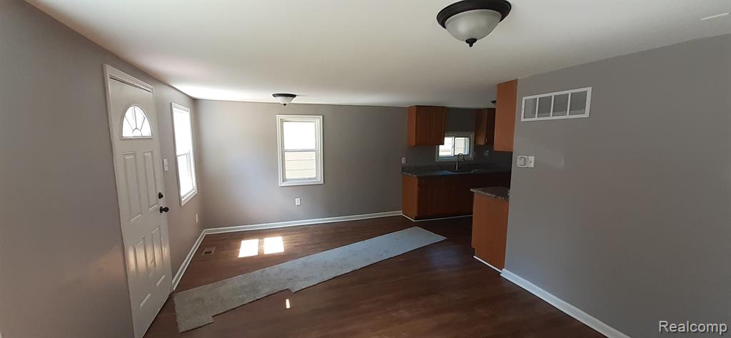 8251 Jackson Avenue Property Photo 3