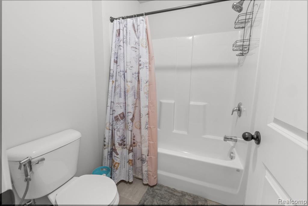 19430 Granger Drive Property Photo 19