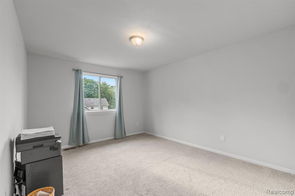 19430 Granger Drive Property Photo 21