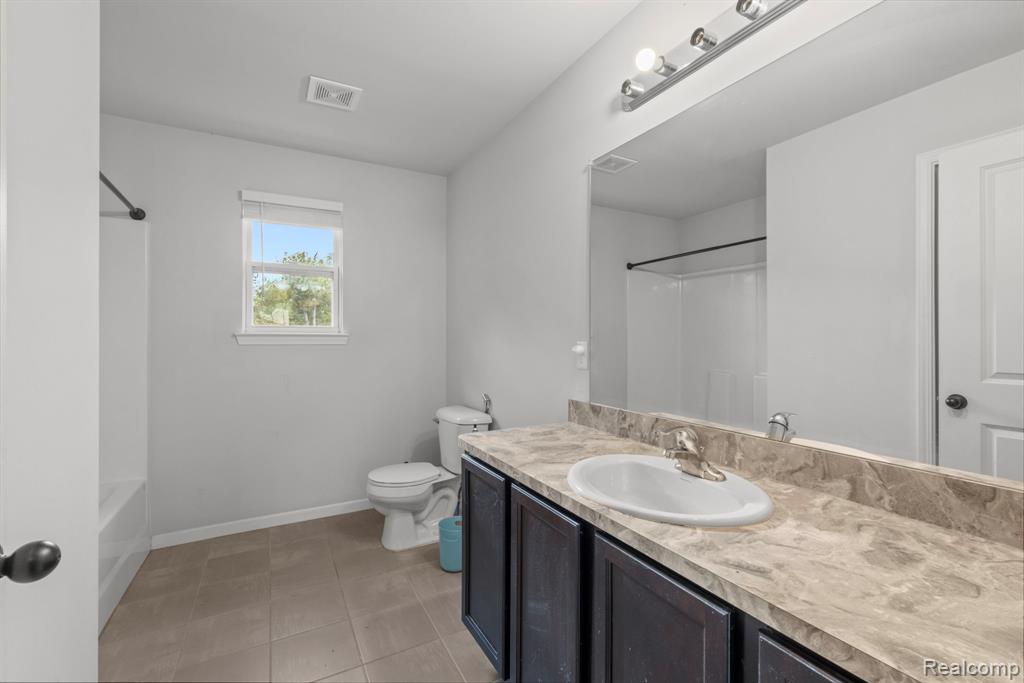 19430 Granger Drive Property Photo 30