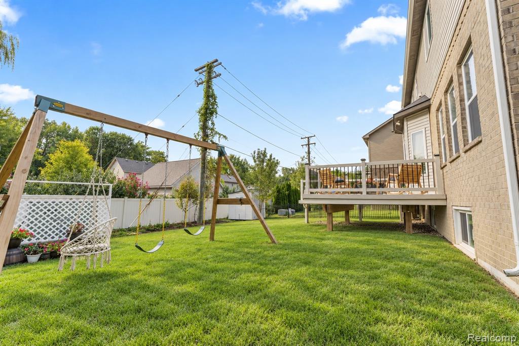 19430 Granger Drive Property Photo 43