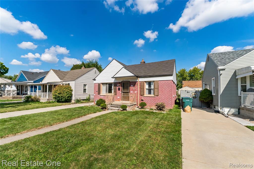 1532 Mclain Avenue Property Photo 4