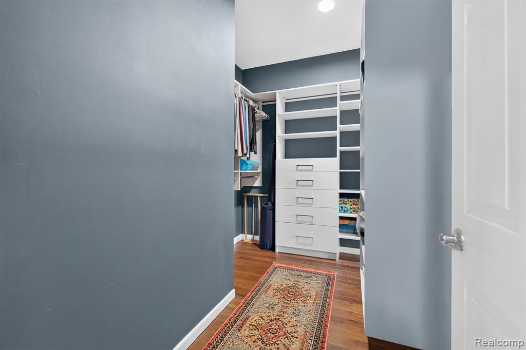 45536 Glengarry Boulevard Property Photo 7