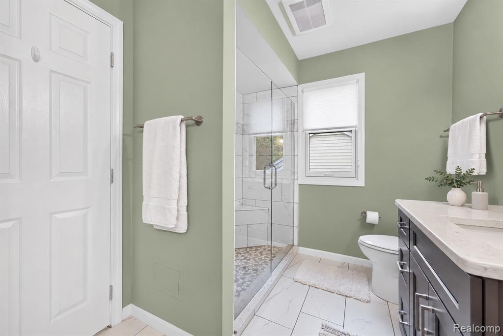 45536 Glengarry Boulevard Property Photo 30