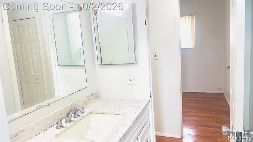 4224 Garrick Avenue Property Photo 16
