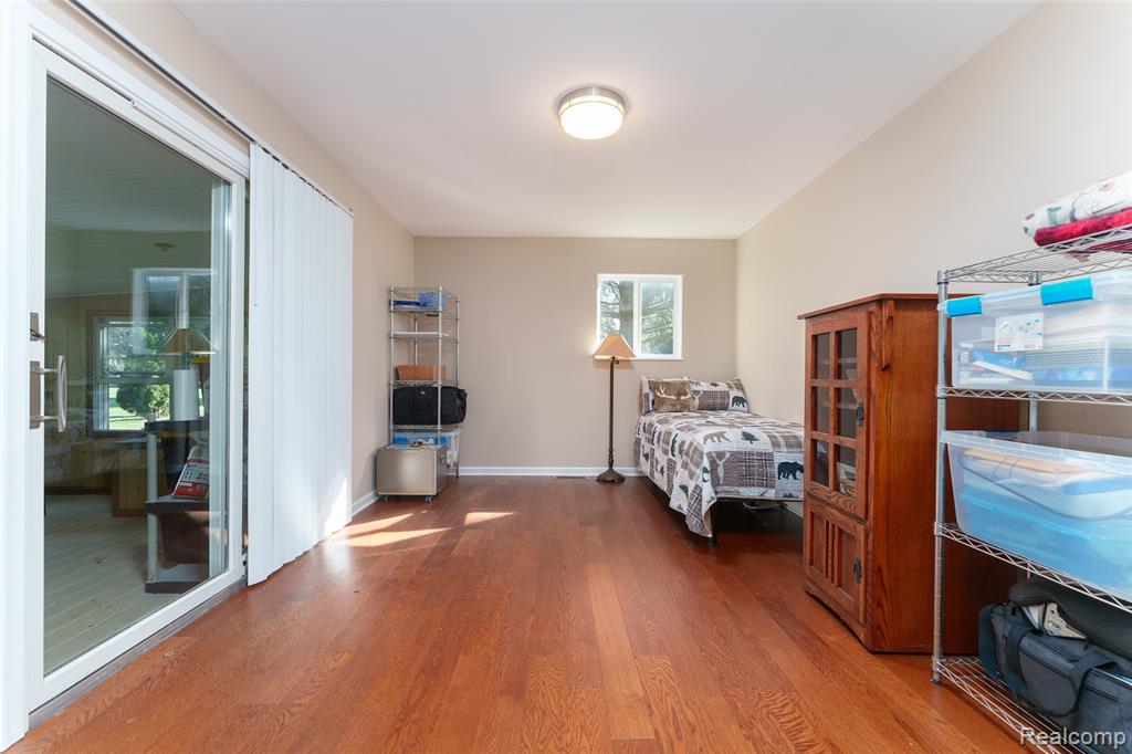 81 Groveland Drive Property Photo 10