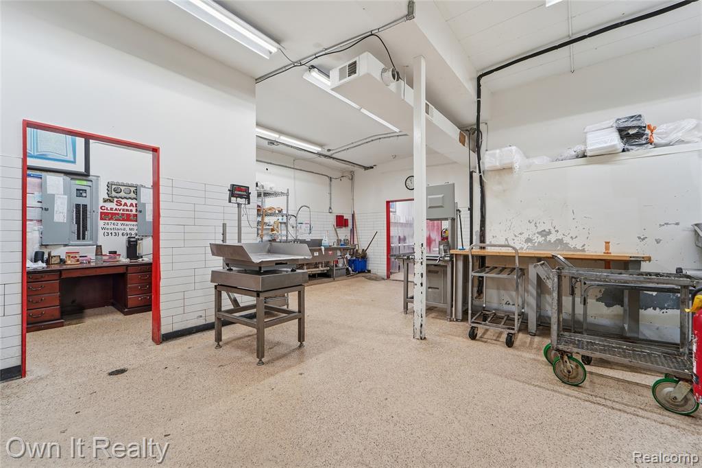 28762 Warren Road Property Photo 22