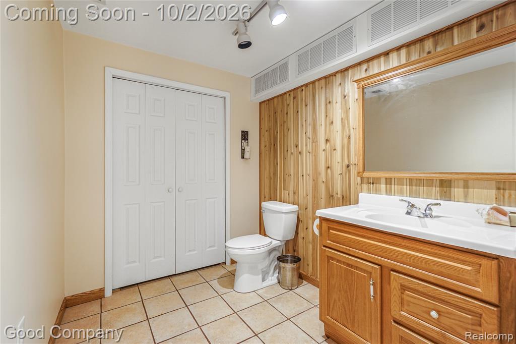 4620 Woodhull Drive Property Photo 30