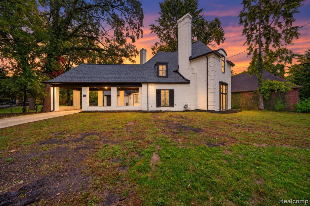 3250 Sherbourne Road Property Photo 1