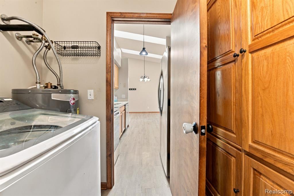 1385 Harbour Boulevard Property Photo 16