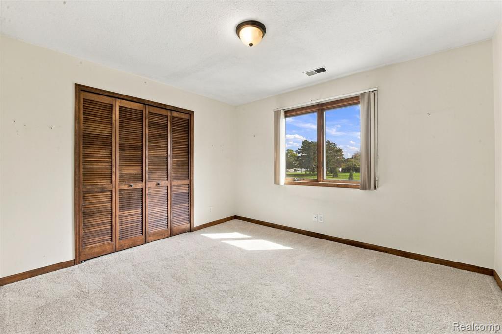 1385 Harbour Boulevard Property Photo 19