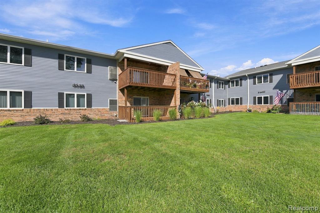 1385 Harbour Boulevard Property Photo 28