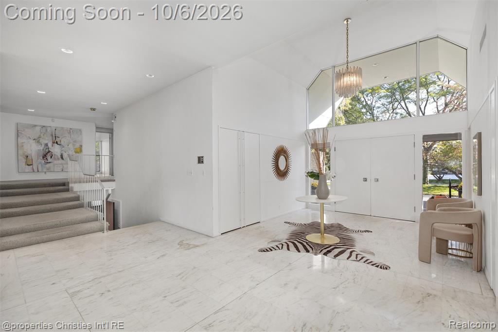 23249 Morningside Street Property Photo 4