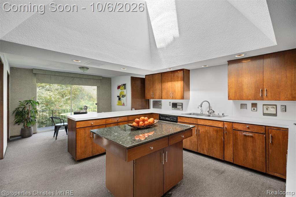23249 Morningside Street Property Photo 23