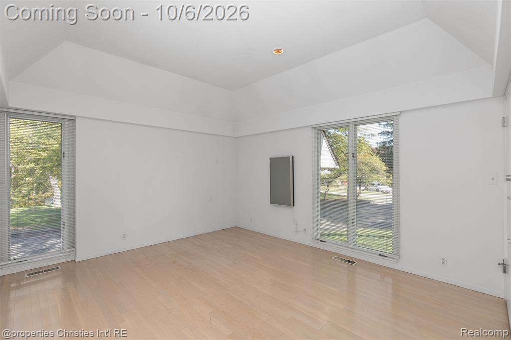 23249 Morningside Street Property Photo 37