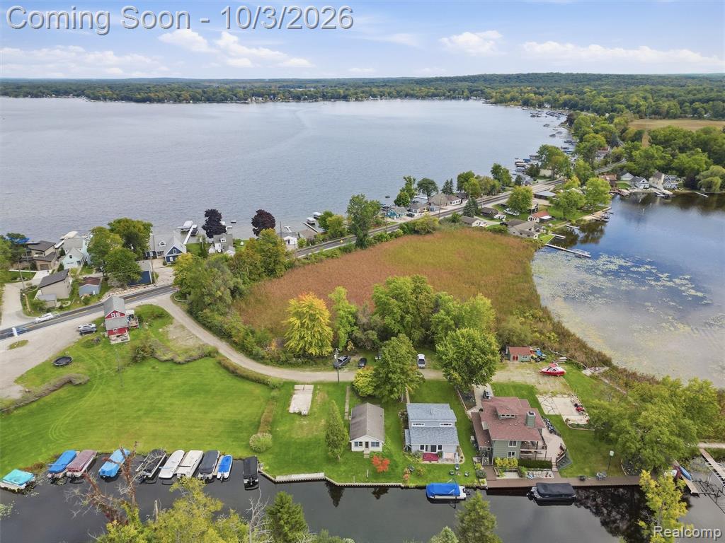 9405 Linck Drive Property Photo 7