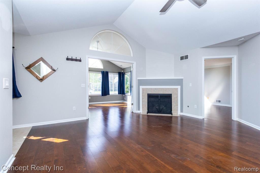 11035 Brookwood Property Photo 8