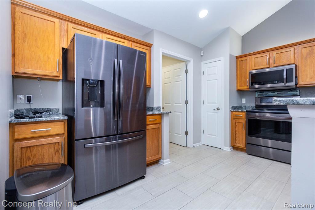 11035 Brookwood Property Photo 13