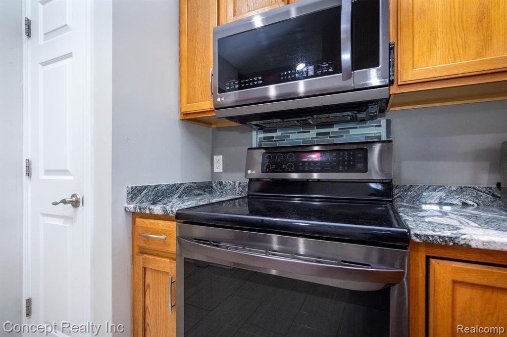 11035 Brookwood Property Photo 16