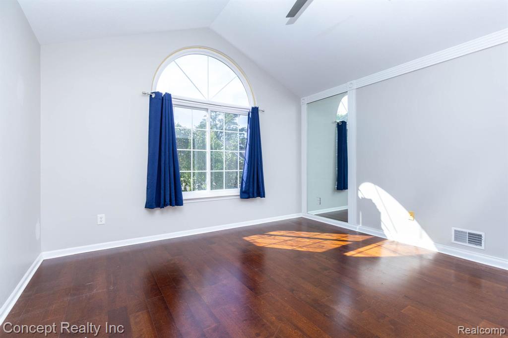 11035 Brookwood Property Photo 22