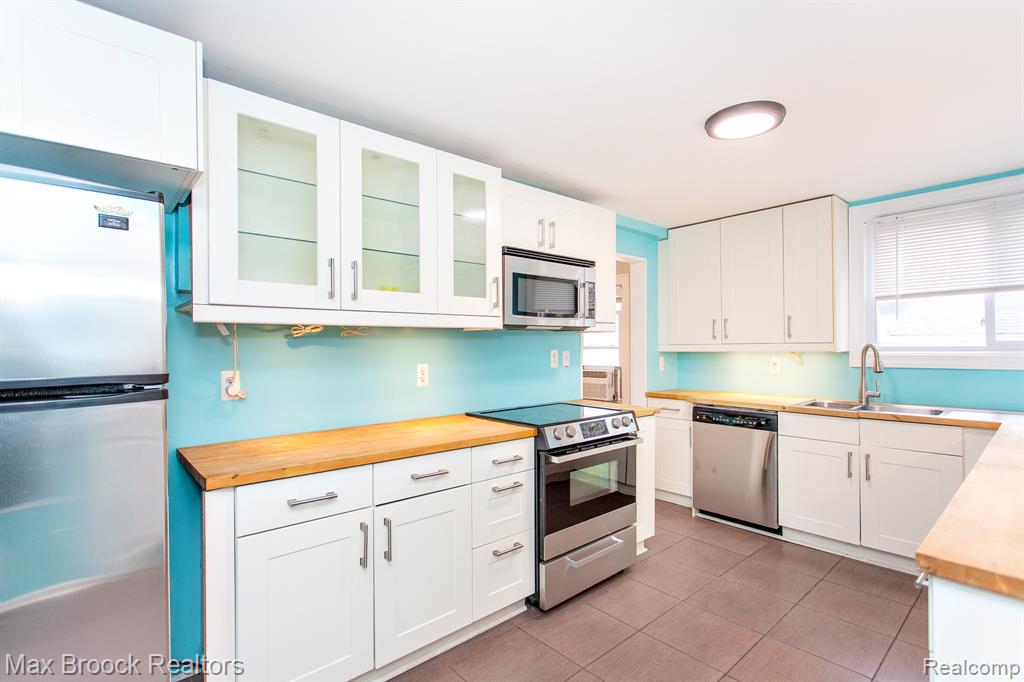 455 E Lewiston Avenue Property Photo 14