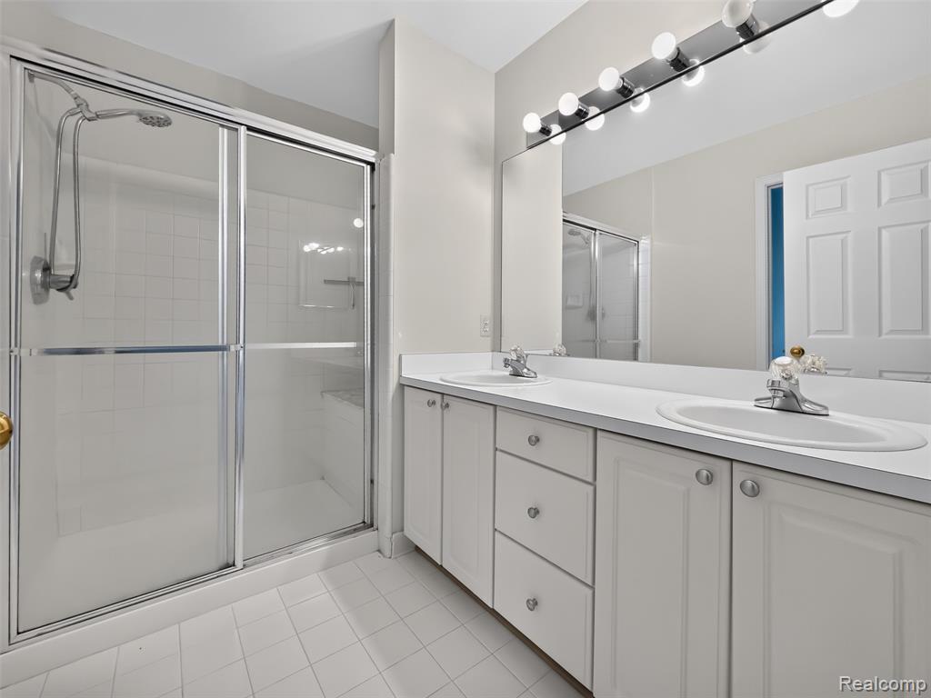47258 Scarlet Drive Property Photo 20