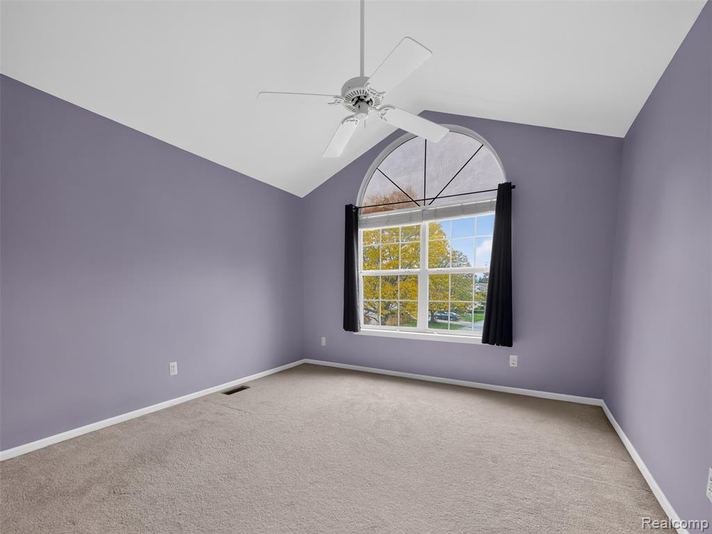 47258 Scarlet Drive Property Photo 23