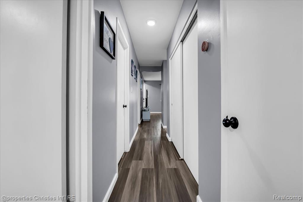 7236 Meadow Avenue Property Photo 7