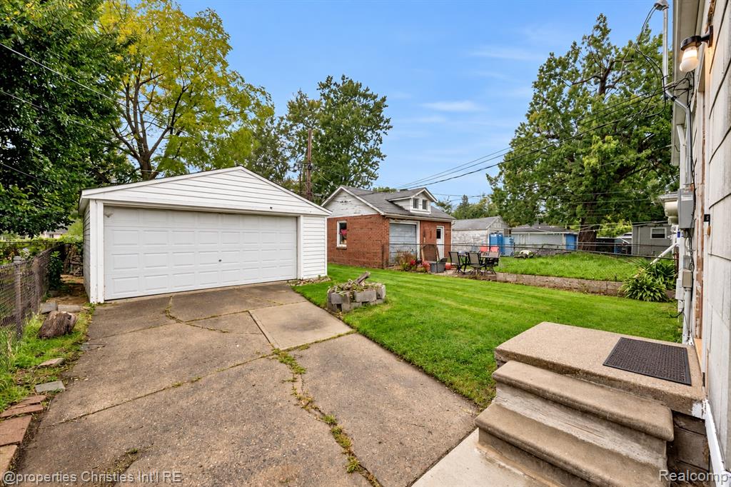 7236 Meadow Avenue Property Photo 21