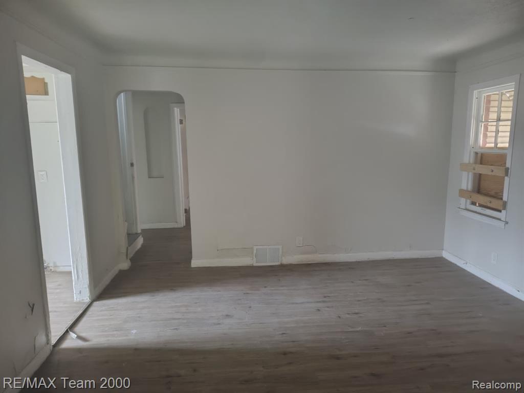 20521 Joann Street Property Photo 3