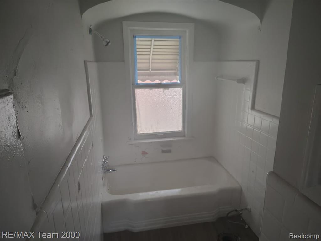 20521 Joann Street Property Photo 12