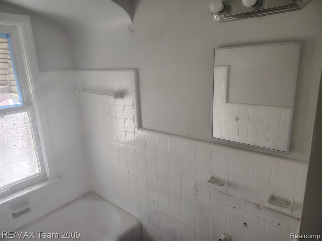20521 Joann Street Property Photo 13