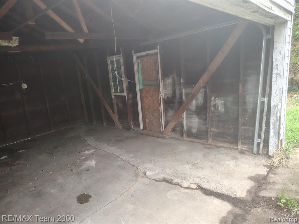 20521 Joann Street Property Photo 17