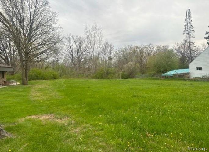 5141 W Bristol Road Property Photo 1