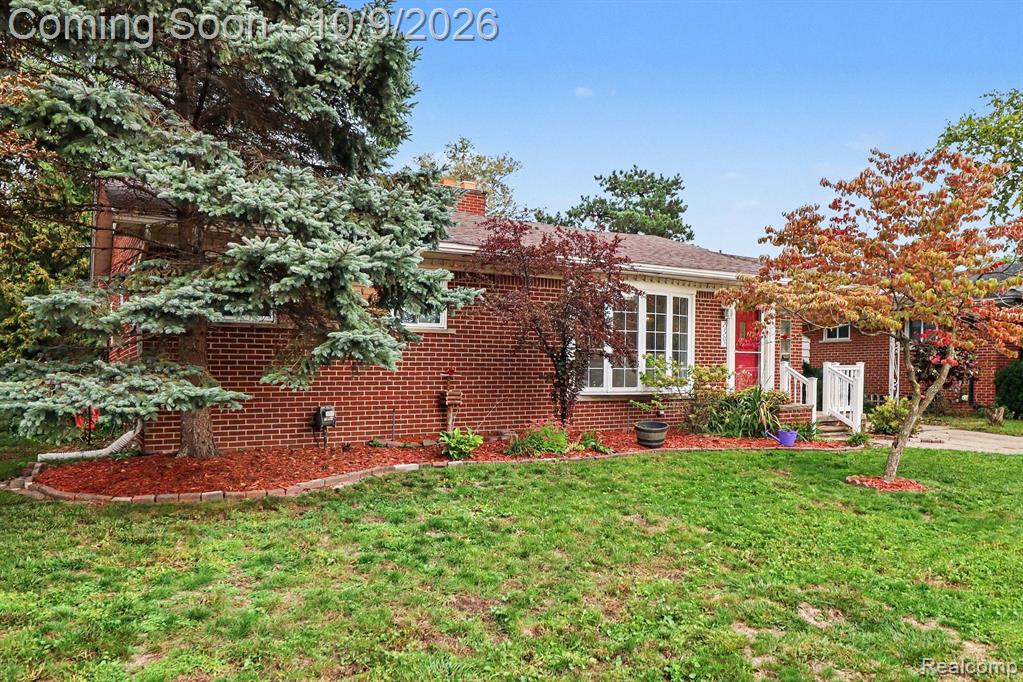 23207 Norcrest Drive Property Photo 5