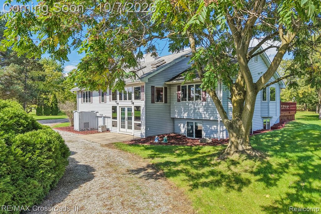 9205 Bemis Road Property Photo 1