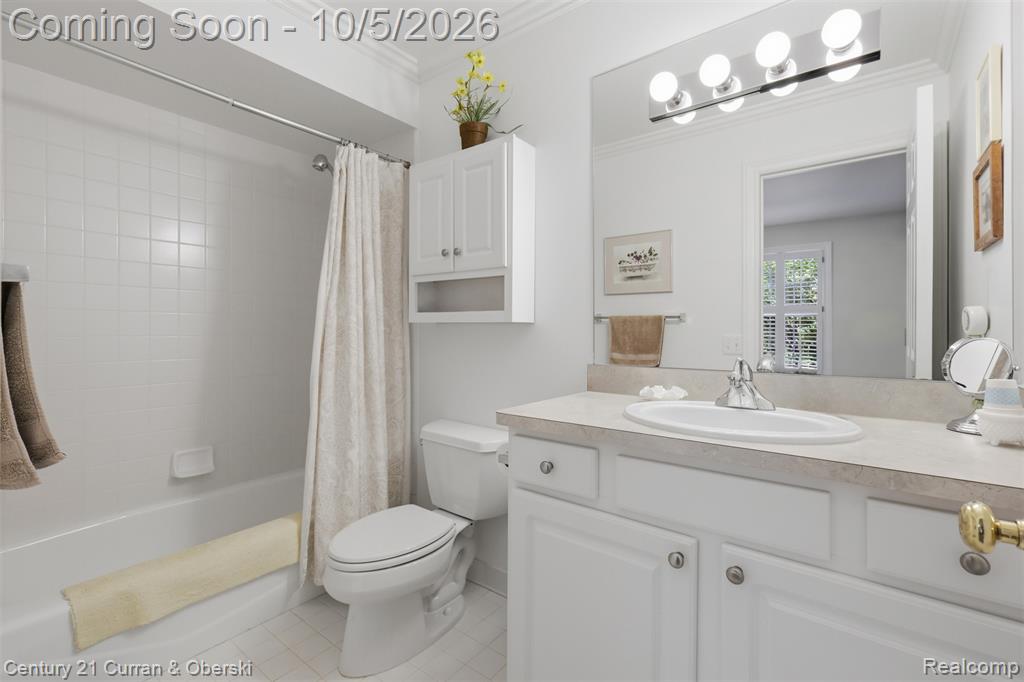 21745 Garrison Street Property Photo 25