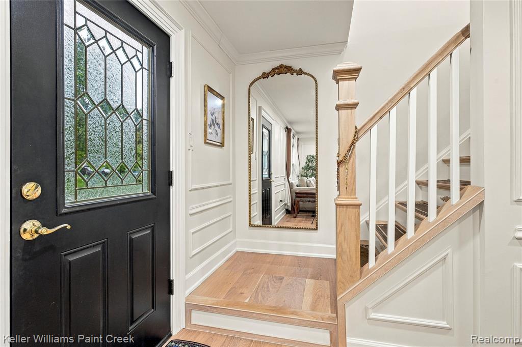 3308 Spring Meadow Drive Property Photo 6