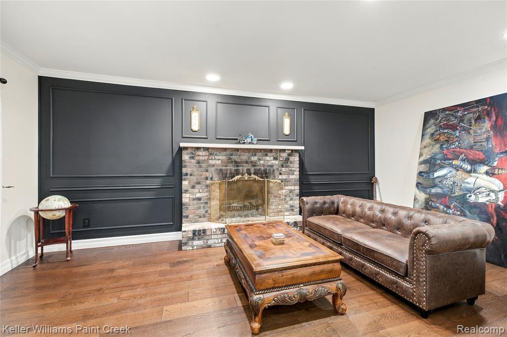 3308 Spring Meadow Drive Property Photo 15