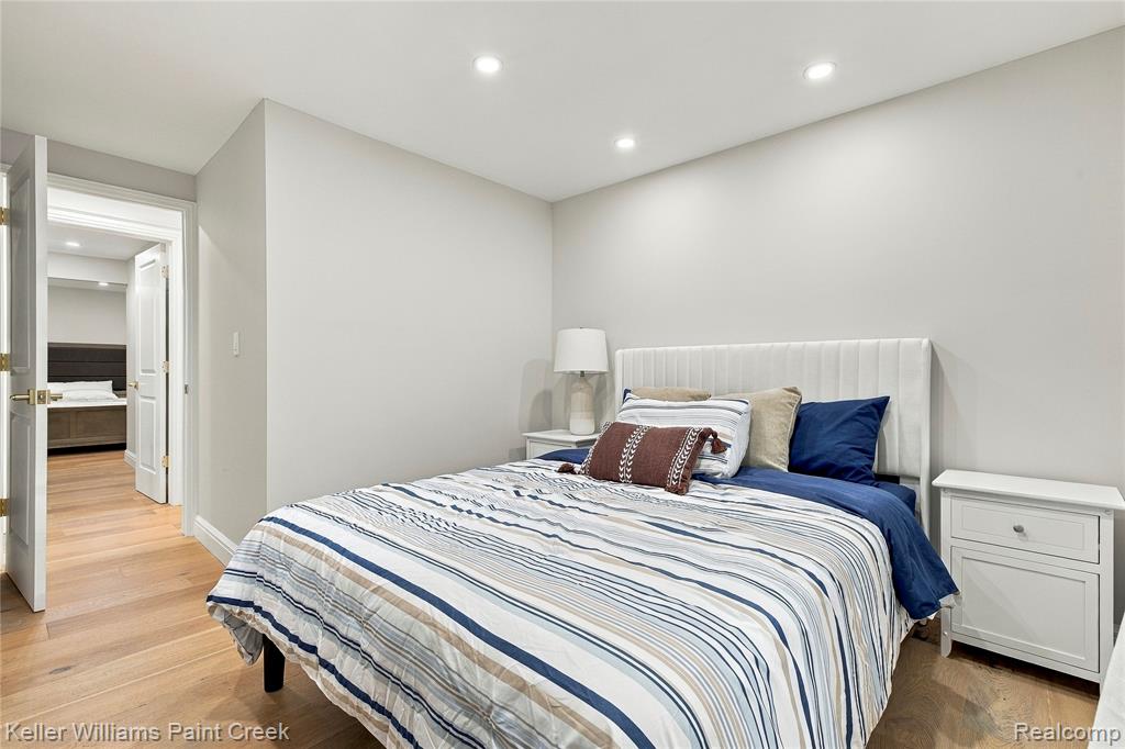 3308 Spring Meadow Drive Property Photo 26