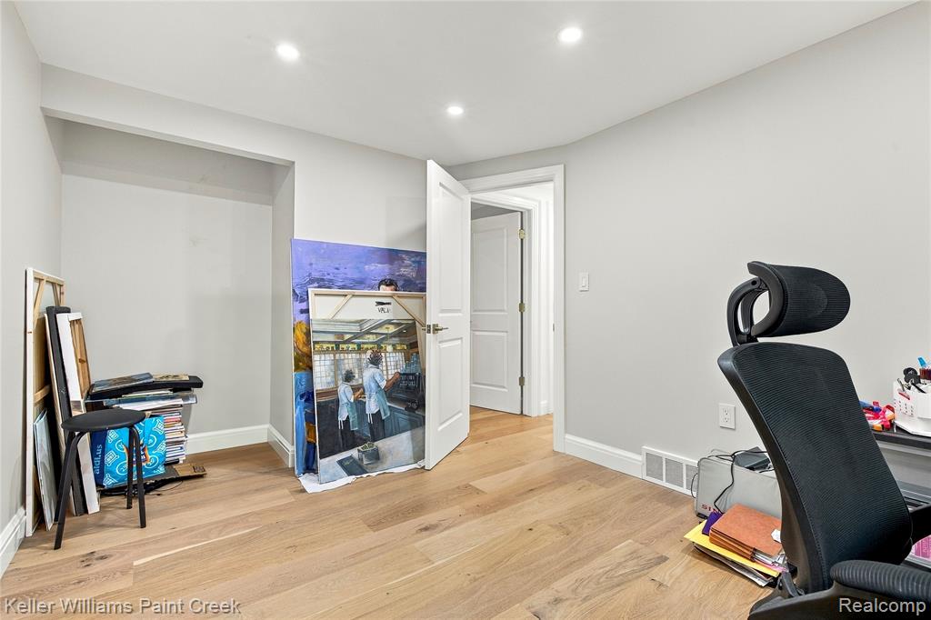 3308 Spring Meadow Drive Property Photo 28
