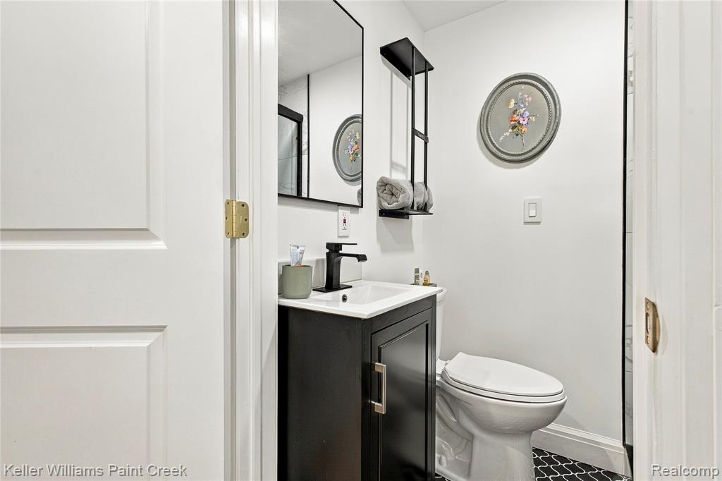 3308 Spring Meadow Drive Property Photo 31