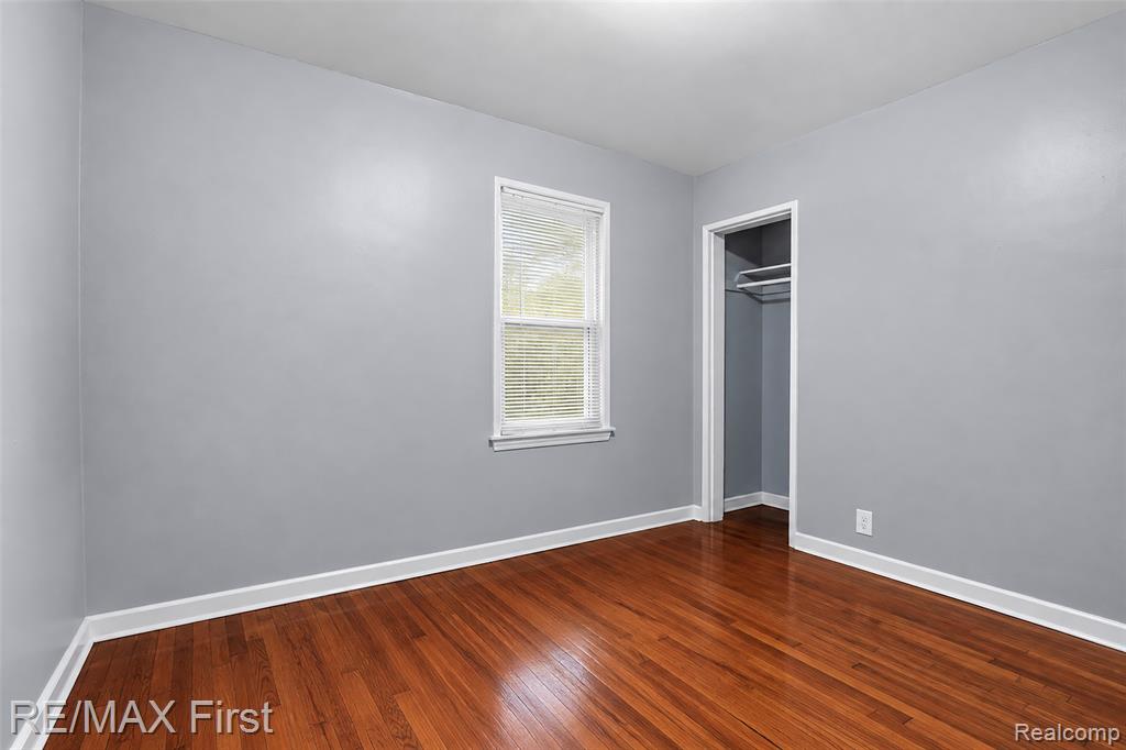 7381 Minock Street Property Photo 12