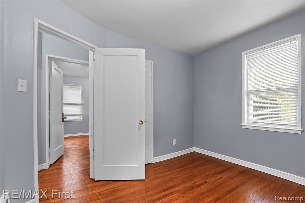 7381 Minock Street Property Photo 14