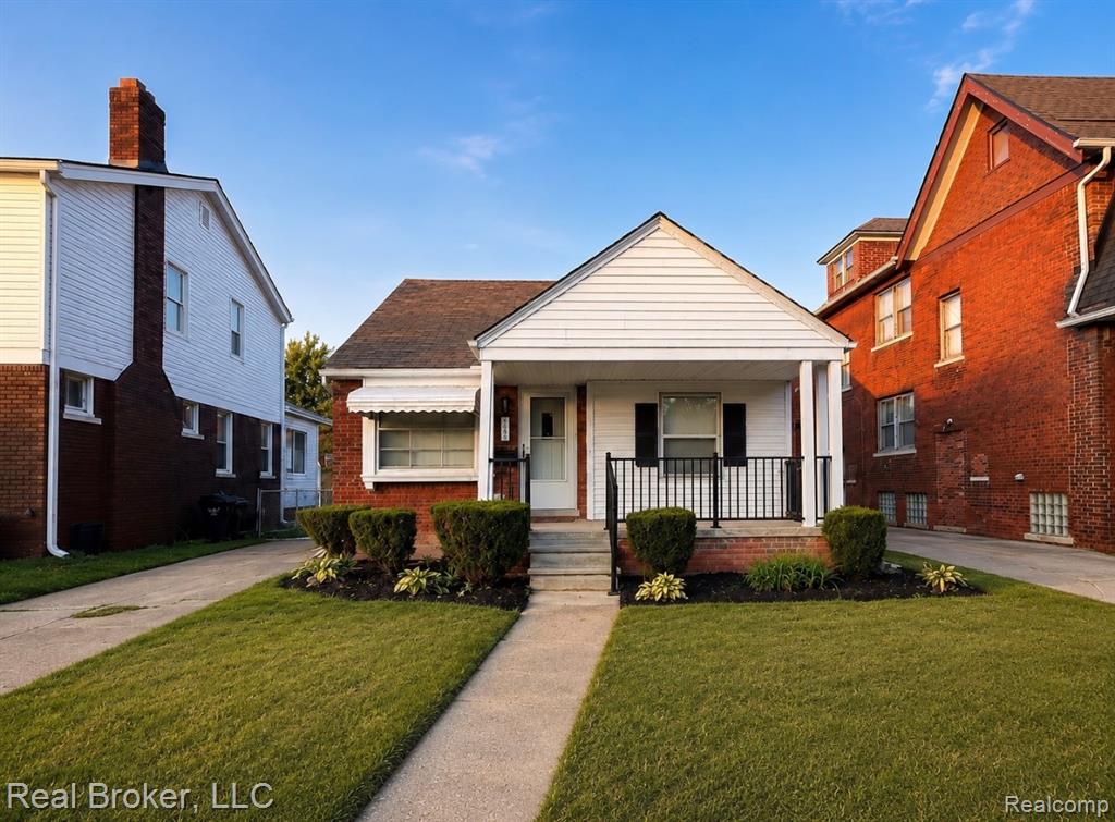3640 Devonshire Road Property Photo 1